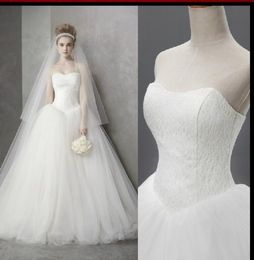 Custom Made Wedding Dress 2018 Cheap Celebrity Strapless Vintage Tulle Bridal Ball Gown Organza Lace Bridal Dresses