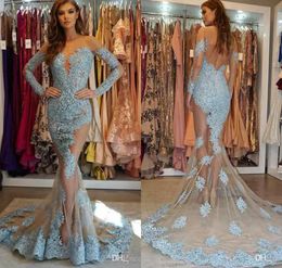 2019 Sexy Prom Dresses Sheer Jewel Neck Neck Lace Appliques Glitter Backless Manica lunga Abiti da sera Illusione Plus Size Abito da partile formale