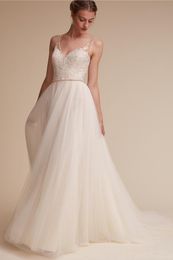 2018 Boho Beach Wedding Dresses Backless Beads Lace Appliqued V Neckline Long Crystal Bridal Gowns Sexy Tulle Wedding Dress