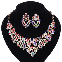 Fashion Nigerian Wedding Jewellery Set For Women Crystal Costume Jewellery Fashion Bride Indian Necklace Jewellery Sets