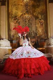 New Red White Satin Ball Gowns Embroidery Quinceanera Dresses 2018 With Beads Sweet 16 Dresses 15 Year Prom Gowns BQ41