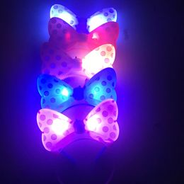 Hot sell 200pcs Led Luminous Neck Tie Mixcolor Flashing Male/Female Fashion Bow Tie ,Party wedding Dancing Stage Glowing Tie