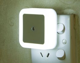 0.5 W Eklenti ile LED Gece Lambası Akıllı Sensör Kılavuz Işığı Alacakaranlıkta Şafak Sensörü için Aydınlatma Lambası Banyo, yatak odası, Koridor