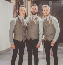 2020 Groom Vests For Wedding Wool Groomsmen Attire Slim Fit Mens Suit Vest Prom Groom Wear Wedding Dress Tailor Waistcoat Country 293H