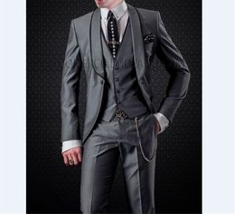 Grey 3 Piece Suit Groom Tuxedos Fashion Bridegroom Wedding Suit High Quality Men Wedding Prom Dinner Blazer(Jacket+Pants+Tie+Vest) 442