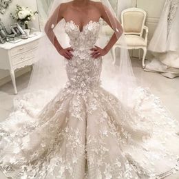 3D Petal Applique Wedding Dresses Sexy Sweetheart Sleeveless Lace-Up Saudi Arabia Bridal Gown Fashion Glamorous Tulle Mermaid Wedding Dress