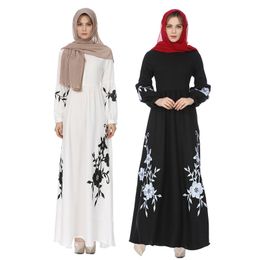 Vente chaude Malaisie Musulman Robe Dubaï Abaya Marokkaanse Kaftan Robe Blanche Caftan Islamique Vêtements Turc Dame Jurken Musulmane Robes blanc