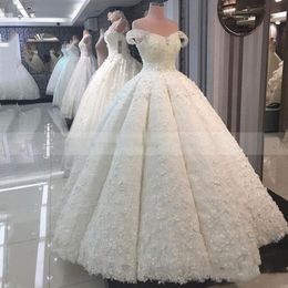 White Ball Gown Wedding Dresses Sexy Off The Shoulder Princess 3D Flora Appliques Bridal Gowns Custom Made Lace Up Back Wedding Vestidos