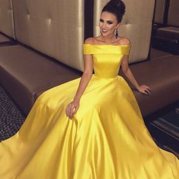 2019 Light Yellow Daffodil Off the Shoulder Prom Dresses Long Formal Evening Party Gowns Elegant Dress Plain Design Cheap High Quality