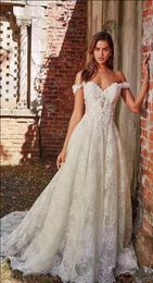 Hot off the Shoulder Lace Wedding Dresses sweetheart backless A-Line Appliques with Court Train Long Bridal Gown Sexy Back Wedding Gown