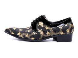 2018 Мужчины холст обувь кружева Up мокасины остроконечные Toe печати звезды обувь EU39-EU46 черный холст с Красный, Синий белые звезды