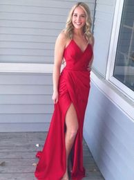 Sexy Backless Red Side Slit Evening Prom Dresses V-neckline Ruffle Prom Party Dress Sexy Halter Mermaid Evening Wear Backless Dresses