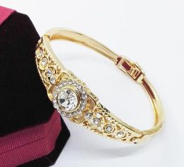 hot style Europe and the United States popular Mosaic zircon bracelet sell hot diamond bracelet fashion classic elegant
