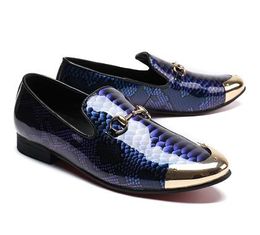 2018 Men Patent Leather Shoes Slip-on Loafers Gold Metal Toe Snakeskin Printing Flats EU39-EU46 Royal Blue and Grey