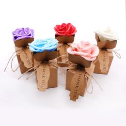 -Kraft DIY Vintage Papier Candy Boxes Geschenk Tasche mit Rose Blume Kraftpapier Box mit Schaum Blume Hochzeit Dekoration Gefälligkeiten
