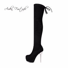 Kaufen Sie im Großhandel Plattform Stiefel Hohen Absatz 14cm Hoher Verbraucher NEMAONE China karree high Heels Schuhe