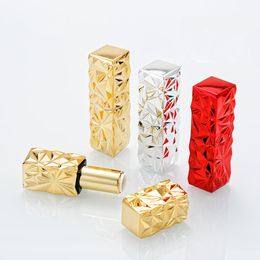 Plastic Magnetic High Class Cosmetic Silver Lipstick Tube, Elegant Red Classic Beauty Lip Balm Refillable Bottle F969
