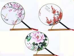 Vintage Flower Personalised Silk Hand Fan Wedding Favour Ladies Fans Handle Chinese Fan Dance Costume Crafts Gift Decorative Fan