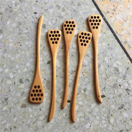 100 Pieces Natural Wood Honey Spoon Server Healthy Stick Wooden Honey Stirrer Stir Home Restaurant Cafe Supply Durable Kitchen Dining Bar