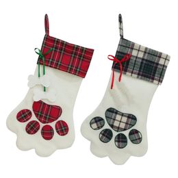 2018 New Arrival Christmas Stockings Dog Paw Plaid Gift Bag Animal X-mas Stocking Candy Bag Xmas Tree Ornaments 1Pcs Sale