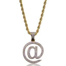 Collana con pendente HipHop @ Lettera Colore oro / argento Iced Out Micro Pave CZ Collane con pendente in pietra con catena a corda da 60 cm