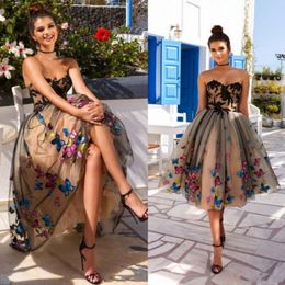 Gorgeous Butterfly Prom Dresses Sweetheart Black Lace Appliques Evening Gowns Champagne Lace Up Back Tea Length Cocktail Party Dress 2018