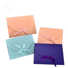 28 * 21 * 2 cm Gran bufanda Caja de regalo Toalla Caja de embalaje Sobre Papel de regalo Caja Postal Cinta Arco Cajas de embalaje SN2061