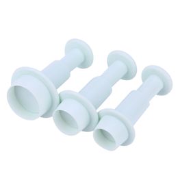 3pcs DIY Plunger Cutters Fondant Cake Decorating Tool Mold Cookie Cupcake Decoration the circle is 18 / 14 / 12mm