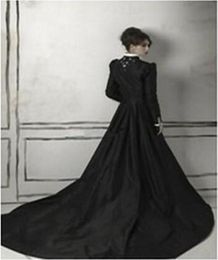 Gothic Black and White Mermaid Wedding Dresses with Long Sleeves Coat Sweetheart Trumpet Chapel Train Satin and Lace Bridal Gowns 293b