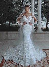 2019 New Arab Overskirts Guaina Abiti da sposa Gioiello Collo Perline di cristallo Appliques di pizzo Maniche lunghe Plus Size Abito da sposa a sirena formale