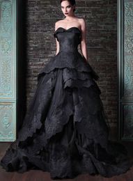 New Gothic Black Ball Gown Wedding Dresses Vintage Sweetheart Ruffles Lace Tulle Sweep Train Lace up Back Bridal Gowns Custom Made