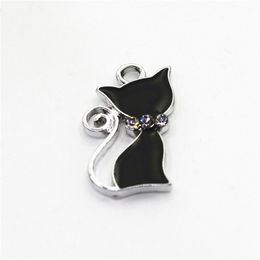 Hot Color Pet Dog Paw accrocher pendentif avec homard fermoir Dangle Charms