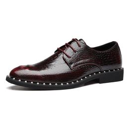 Luxus Männer Kleider Schuhe formelle Geschäftsarbeit weiche echte Lederspitze