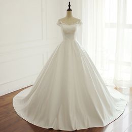 Vintage Ball Gown Wedding Dresses Bridal Gowns Scoop Cap Sleeves Court Train Satin Sheer with Applique Bridal Gowns