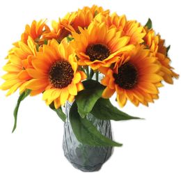 Artificial Sunflower Simulation Yellow Single Stem Silk Sunflower 30cm Long for Home Party Wall Decorations