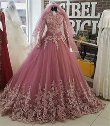 Long Sleeves Muslim Prom Dresses Pink High Collar Quinceanera Dresses Formal Party Dresses Appliques Lace Evening Gowns