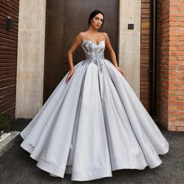 Chic Ball Gown Beaded Prom Dresses Spaghetti Straps Evening Gowns Floor Length Appliqued Vestidos De Fiesta Satin Pleated Formal Dress 407