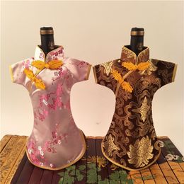 Chinese style Cheongsam Christmas Bottle Cover Wine Bags Table Decoration Silk Brocade Wine Bottle Clothes Wholesale fit 750ml 50pcs/lot