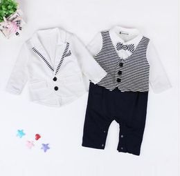 Gentleman Baby Boys Clothes Set Stripe Baby Rompers White Coat 2pcs Baby Boy Clothing Party Wedding Formal Tuxedo Suits