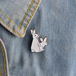 1pcs Cartoon Cute 2 White Rabbits Evil Brooch Pins Animal Brooch Denim Jacket Pin Badge Spoof Gift Funny Fashion Jewellery
