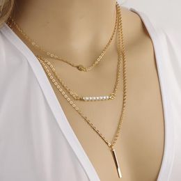 Hot style European and American hot style jewelry is beautiful, fashionable, simple, and multi-layer pearl necklace is fashionable, classic