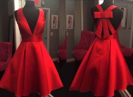 2018 Unique Back Design Red Cocktail Dresses A line Satin V neck Bows Short Club Prom Homecoming Dress Cheap Party Evening Gowns