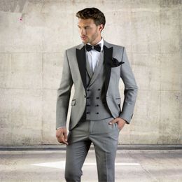 Linyixun Grey Men Suit Slim Fit Jacket With Black Tuxedo Custom Made Blazer Wedding Groom Suits 2018 (Blazer+Pants+Vest)