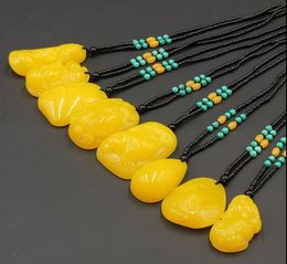 Beeswax pendant necklace sweater chain men's and women's jewelry wholesale many optional gifts