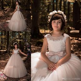 costume lace bow Flower Girl Dresses for Wedding Blush Pink Appliqued long sleeve Princess Dress ribbon Vintage Kids First Communion Dress