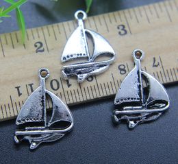 Wholesale 100pcs Sailboat Alloy Charms Pendant Retro Jewellery Making DIY Keychain Ancient Silver Pendant For Bracelet Earrings 24*17mm