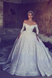 Mhamad Plus Said Size Abito da ballo in pizzo Abito da sposa Abiti da sposa Spalle scoperte Perline Paillettes Mezze maniche Corte dei treni Abiti da cerimonia Abiti da Noiva s es