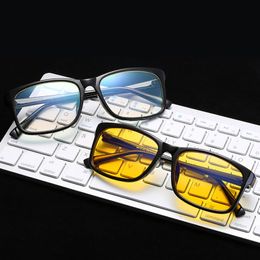 Markendesigner Spektakel Optische Brille Rahmen Einfacher Anti-Strahlungs-Computergläser-Brillen Rahmen für Frauen Oculos de Grau