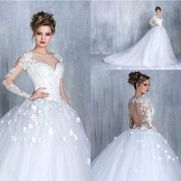 2020 Long Sleeve Wedding Dresses Sweetheart 3D-Floral Appliques Backless Bridal Gowns Plus Size Sweep Train A-Line Wedding Dress