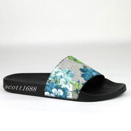 mens and womens blue flower blooms rubber slide sandals Floral pattern printed Coated canvas slip-on flats slippers